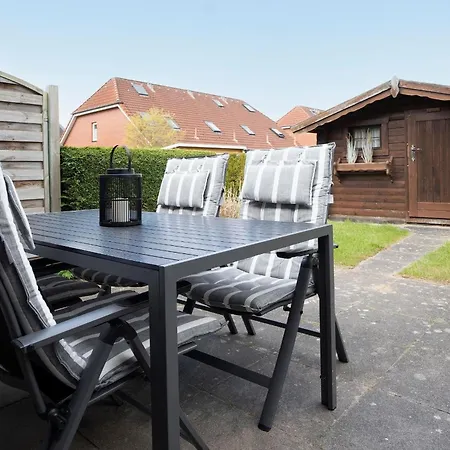 Дом отдыха Ferienwohnpark Amselweg 11 *