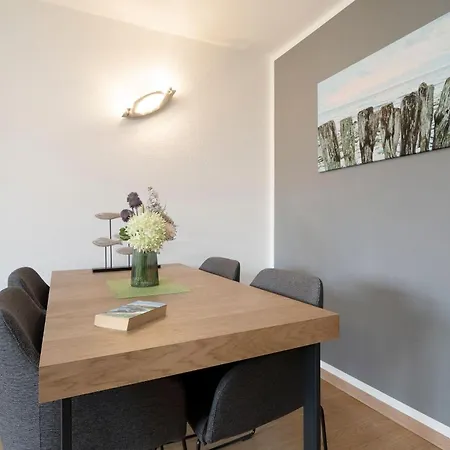 Holiday home Ferienwohnpark Amselweg 11 Kellenhusen