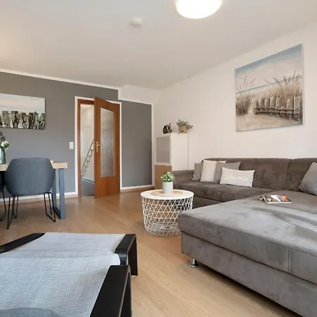 Ferienwohnpark Amselweg 11 Holiday home Kellenhusen